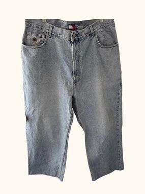 Tommy Hilfiger Light Wash Denim Jean Shorts - Casual Men’s Style